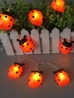 Гирлянда декоративная "Божья коровка" 6x5см 20LED на солнечной батарее бел. дл.4м (2+2м) аккумулятор АА NI-MH 600мА.ч КОСМОС KOC_SOL110 - УПС инжиниринг